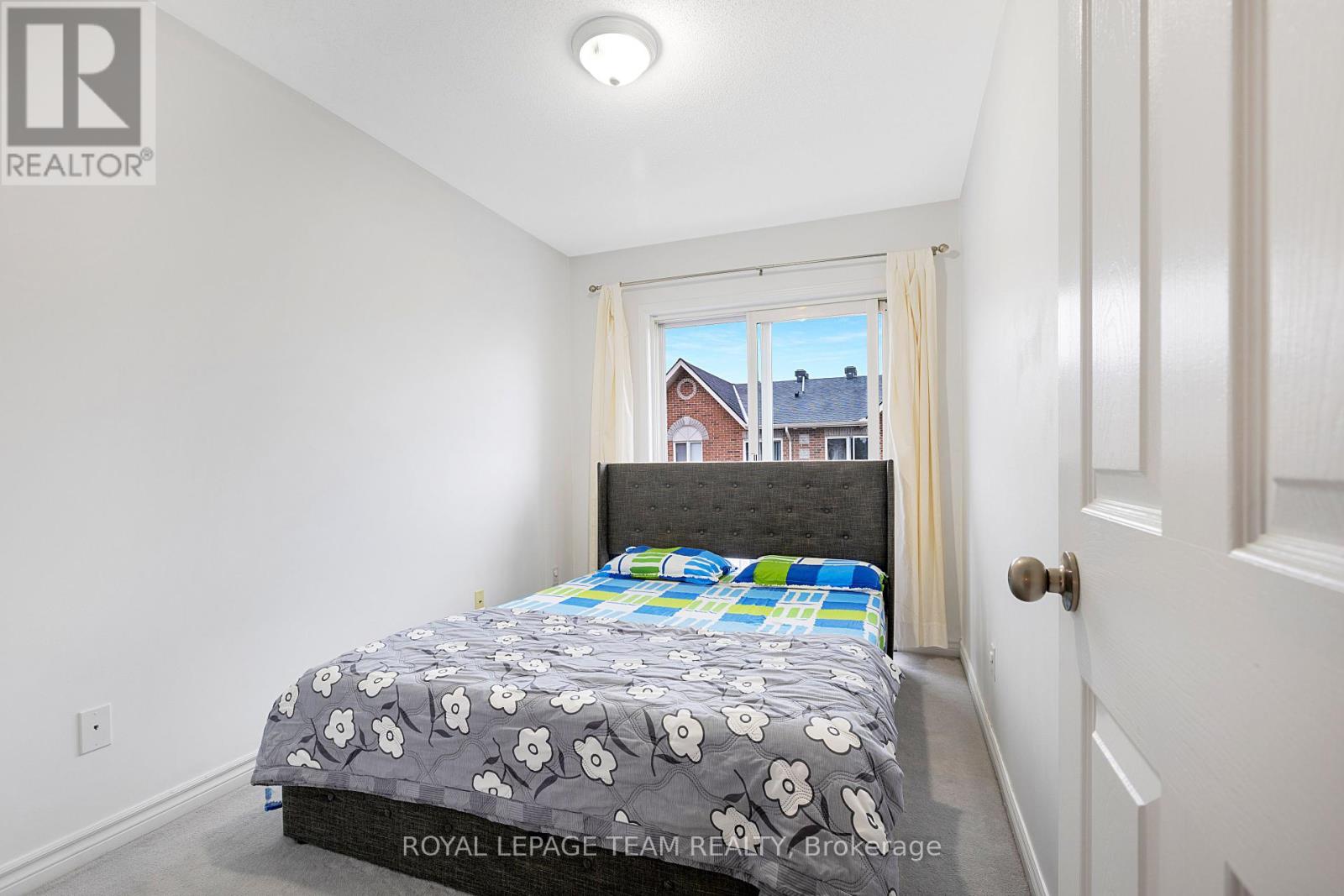 Photo 21 of 118 3265 St Joseph Boulevard, Ottawa ON