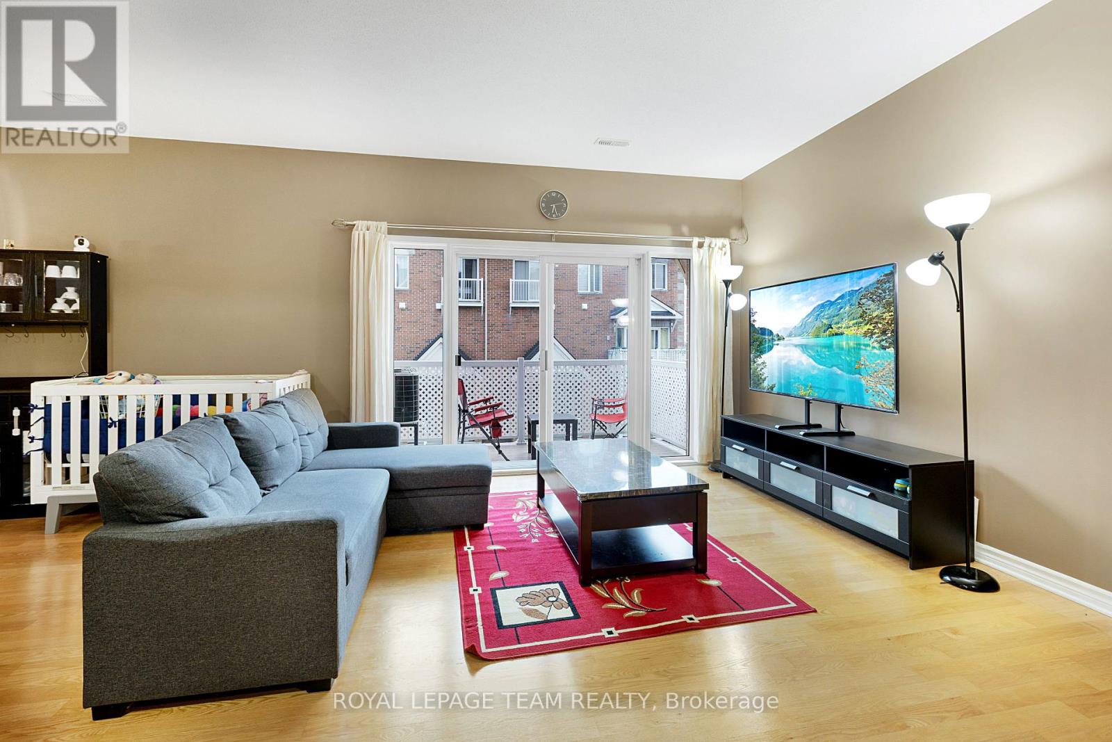 Photo 9 of 118 3265 St Joseph Boulevard, Ottawa ON