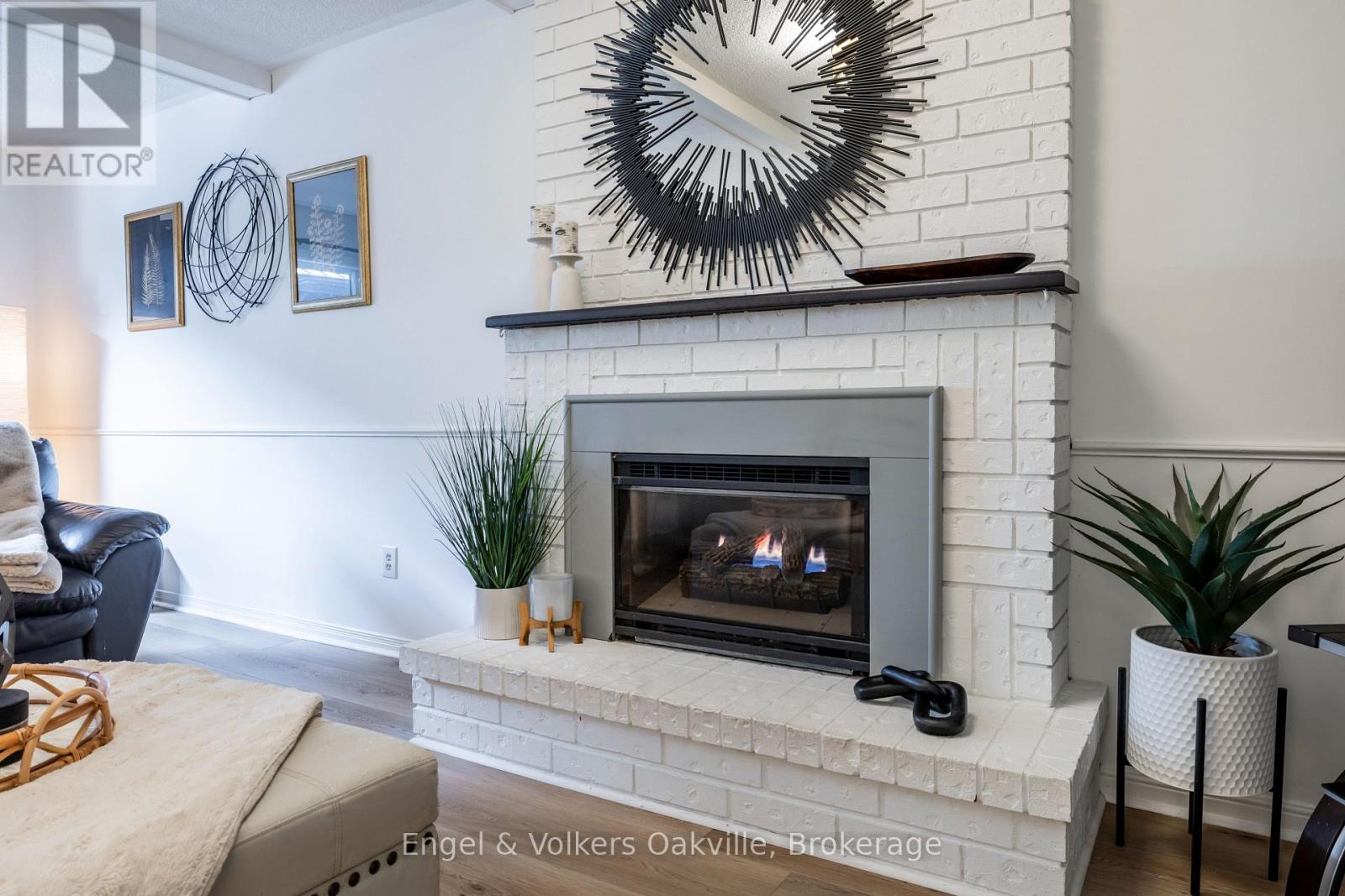 Photo 25 of 1181 Grange Road, Oakville ON