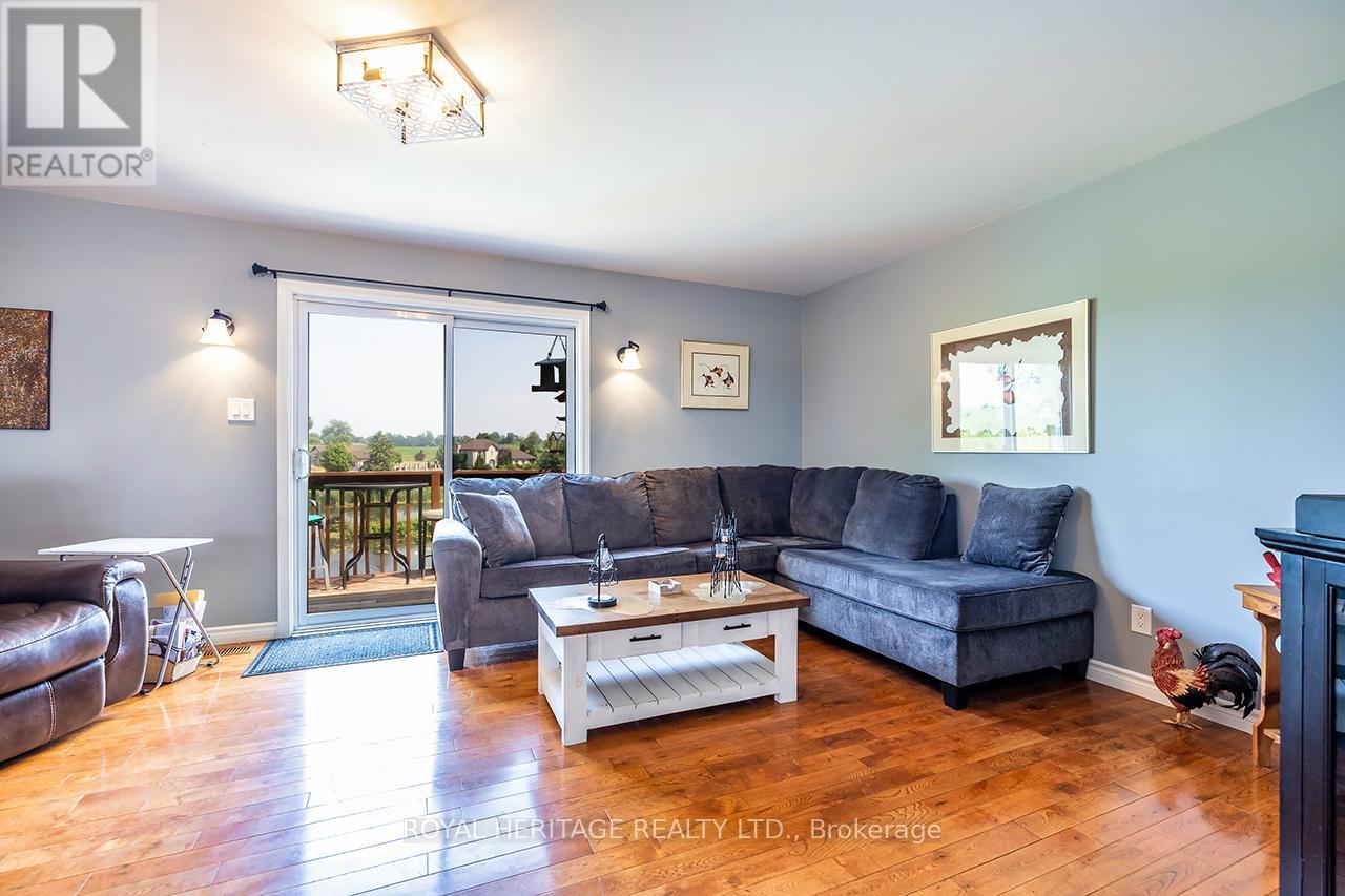 Photo 14 of 4395 7 Highway, Asphodelnorwood ON