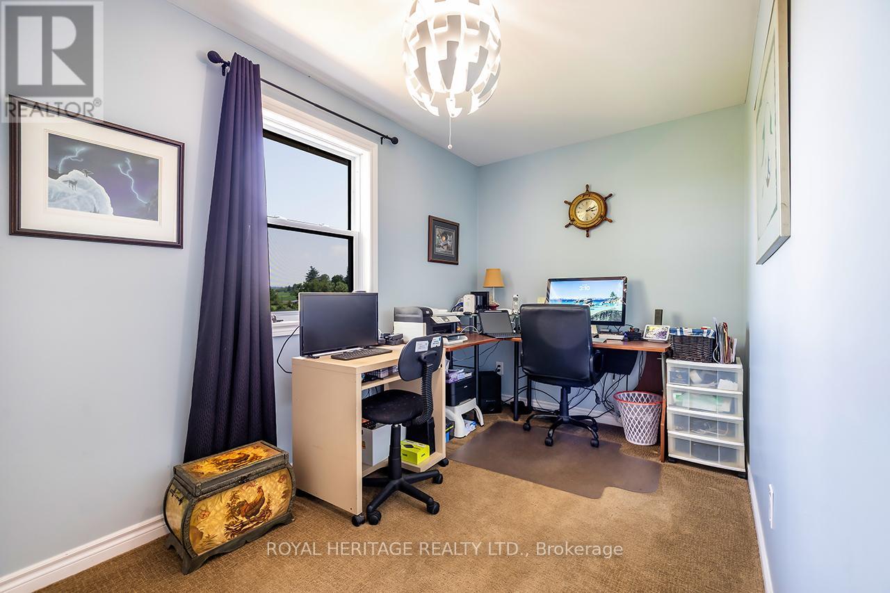 Photo 20 of 4395 7 Highway, Asphodelnorwood ON