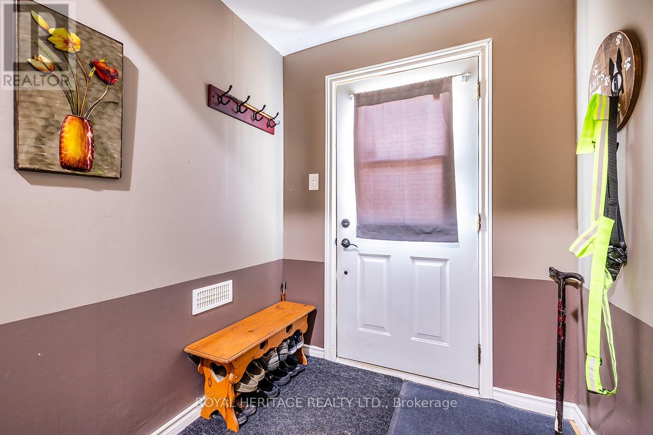 Photo 22 of 4395 7 Highway, Asphodelnorwood ON