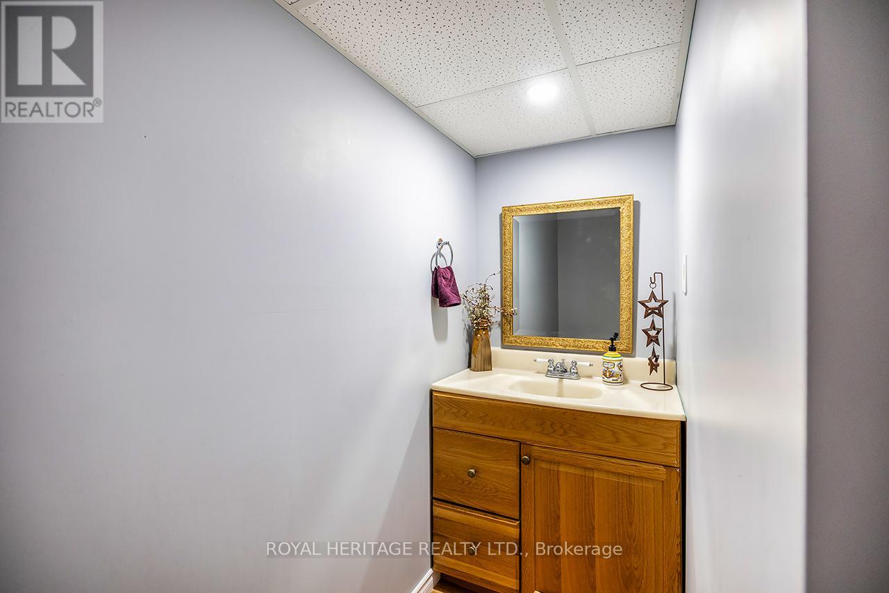 Photo 28 of 4395 7 Highway, Asphodelnorwood ON