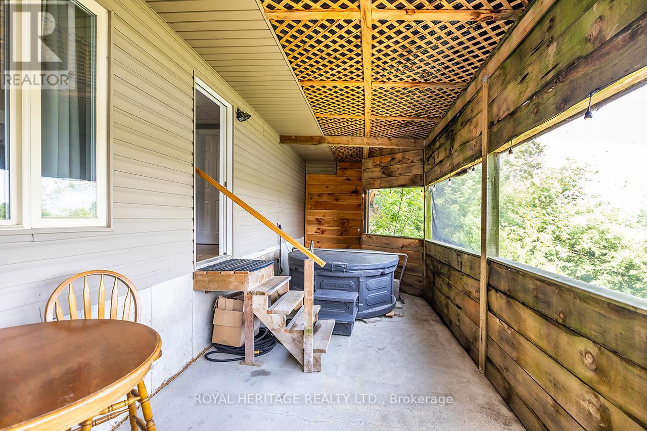 Photo 31 of 4395 7 Highway, Asphodelnorwood ON