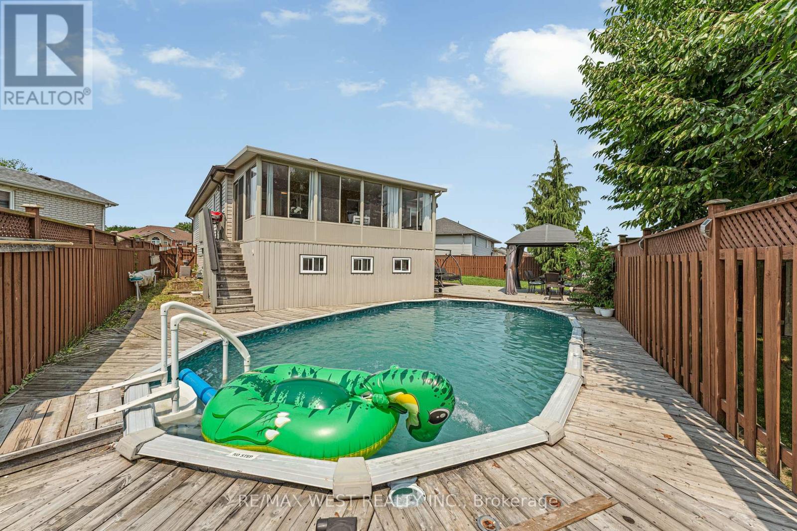 Photo 12 of 11143 Ancona Crescent, Windsor ON