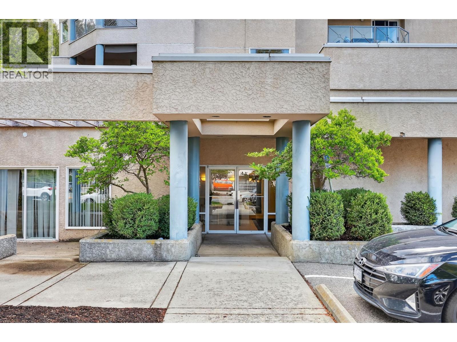 #105 3115 DE MONTREUIL COURT - Image 30