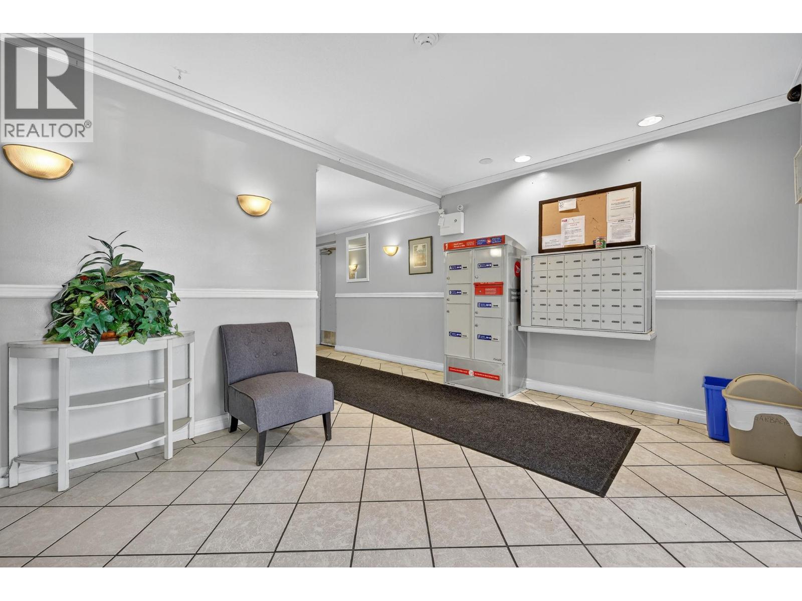 #105 3115 DE MONTREUIL COURT - Image 32