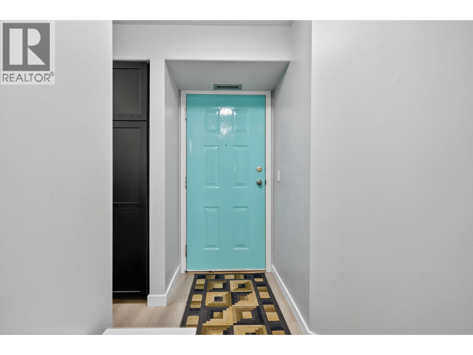 #105 3115 DE MONTREUIL COURT - Image 34