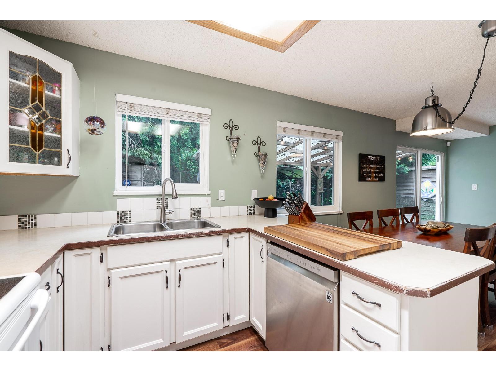 8370 SHEAVES, Delta