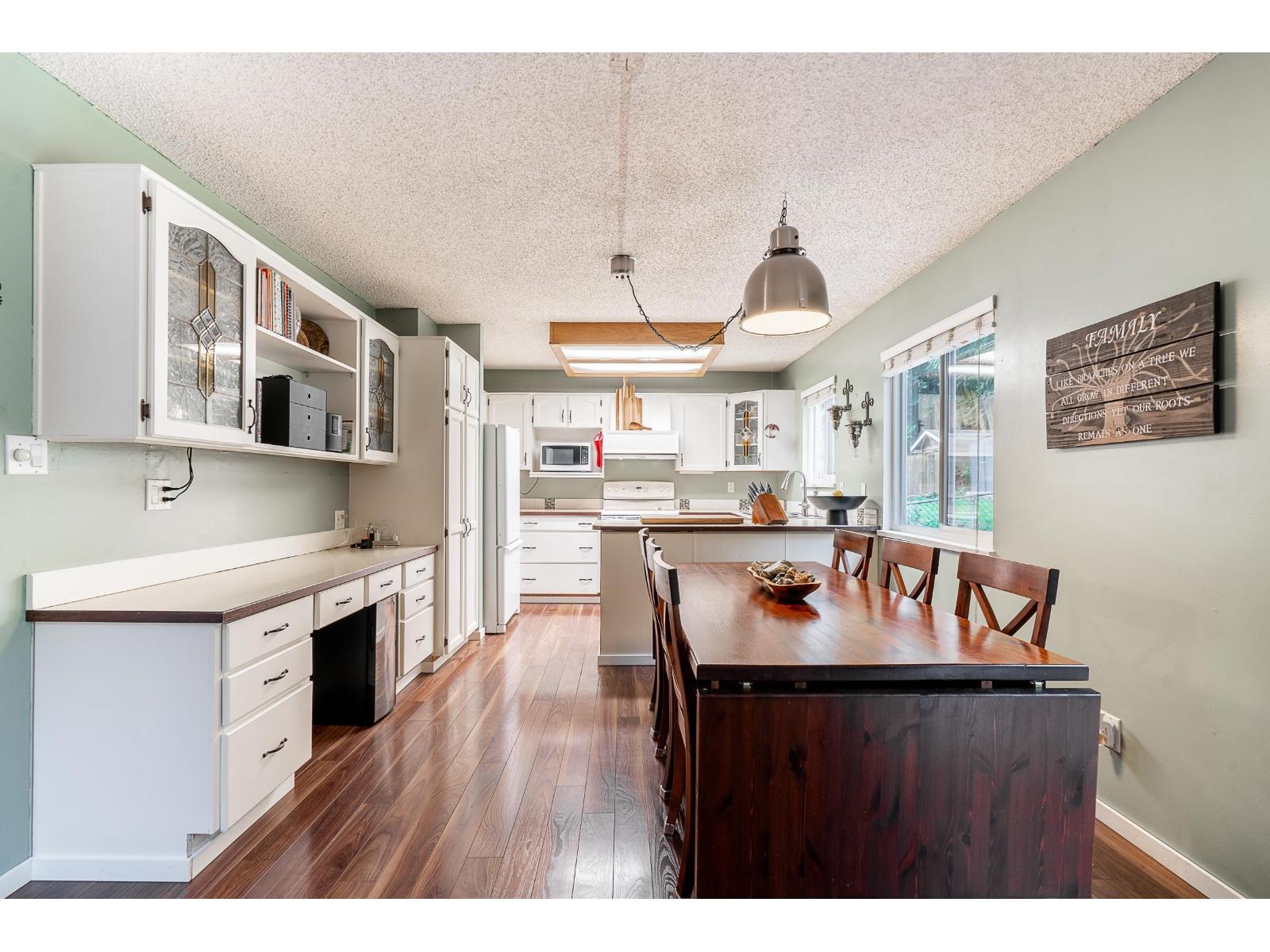 8370 SHEAVES, Delta