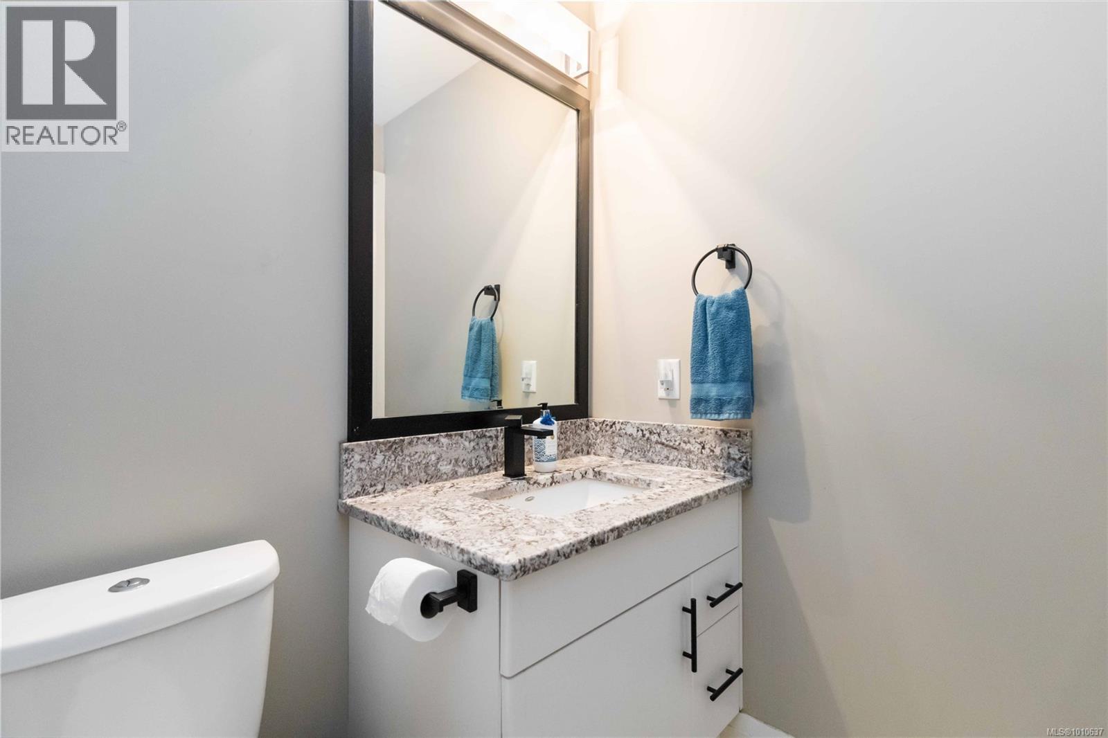 209 1145 Sikorsky Road, Langford