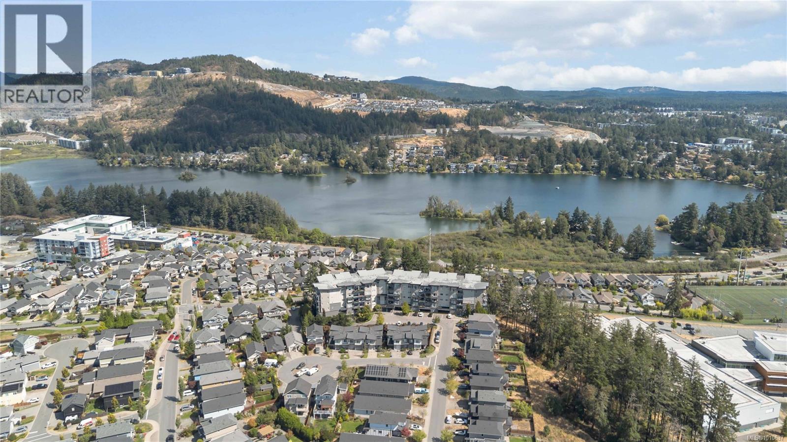 209 1145 Sikorsky Road, Langford
