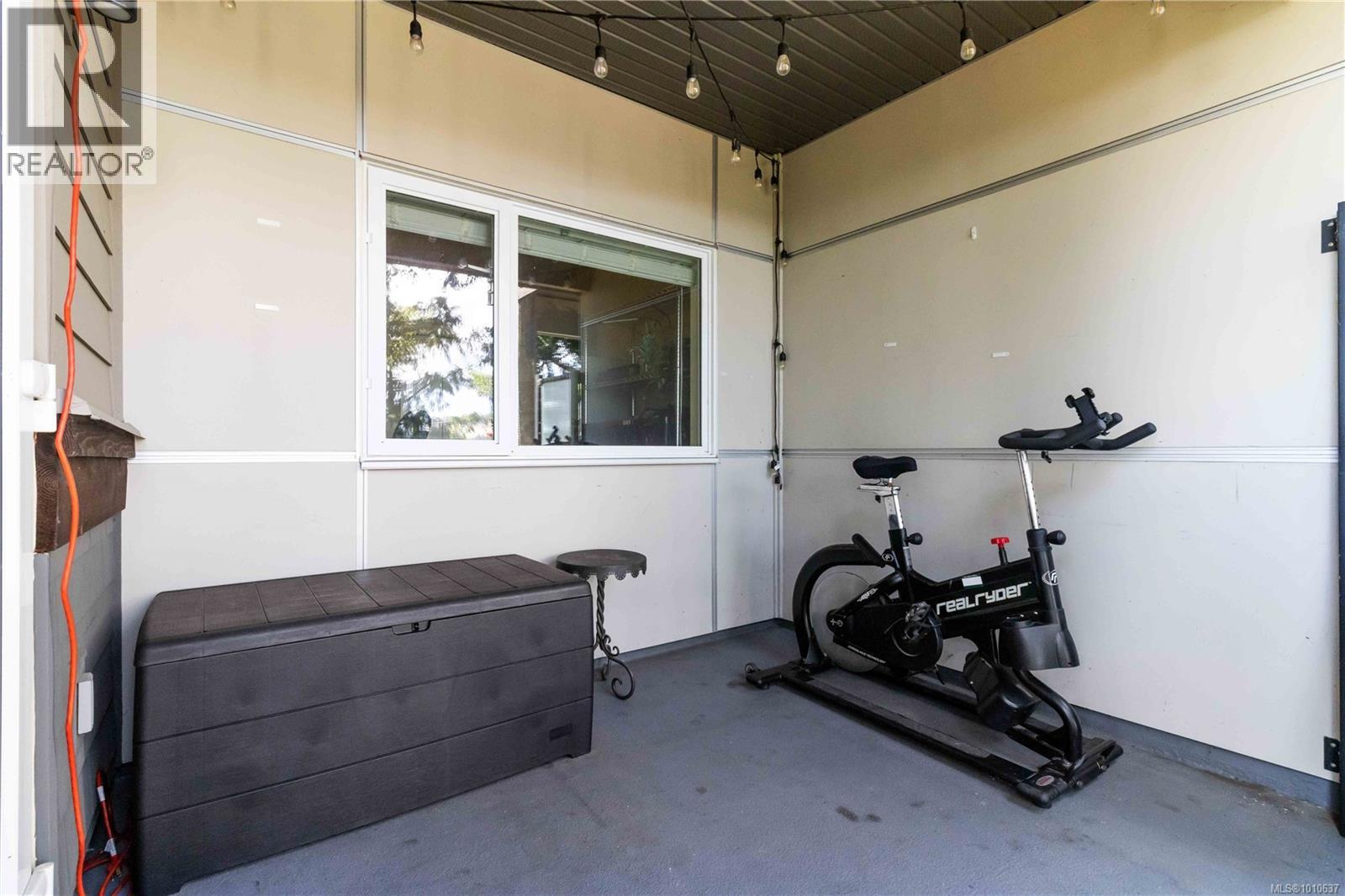 209 1145 Sikorsky Road, Langford