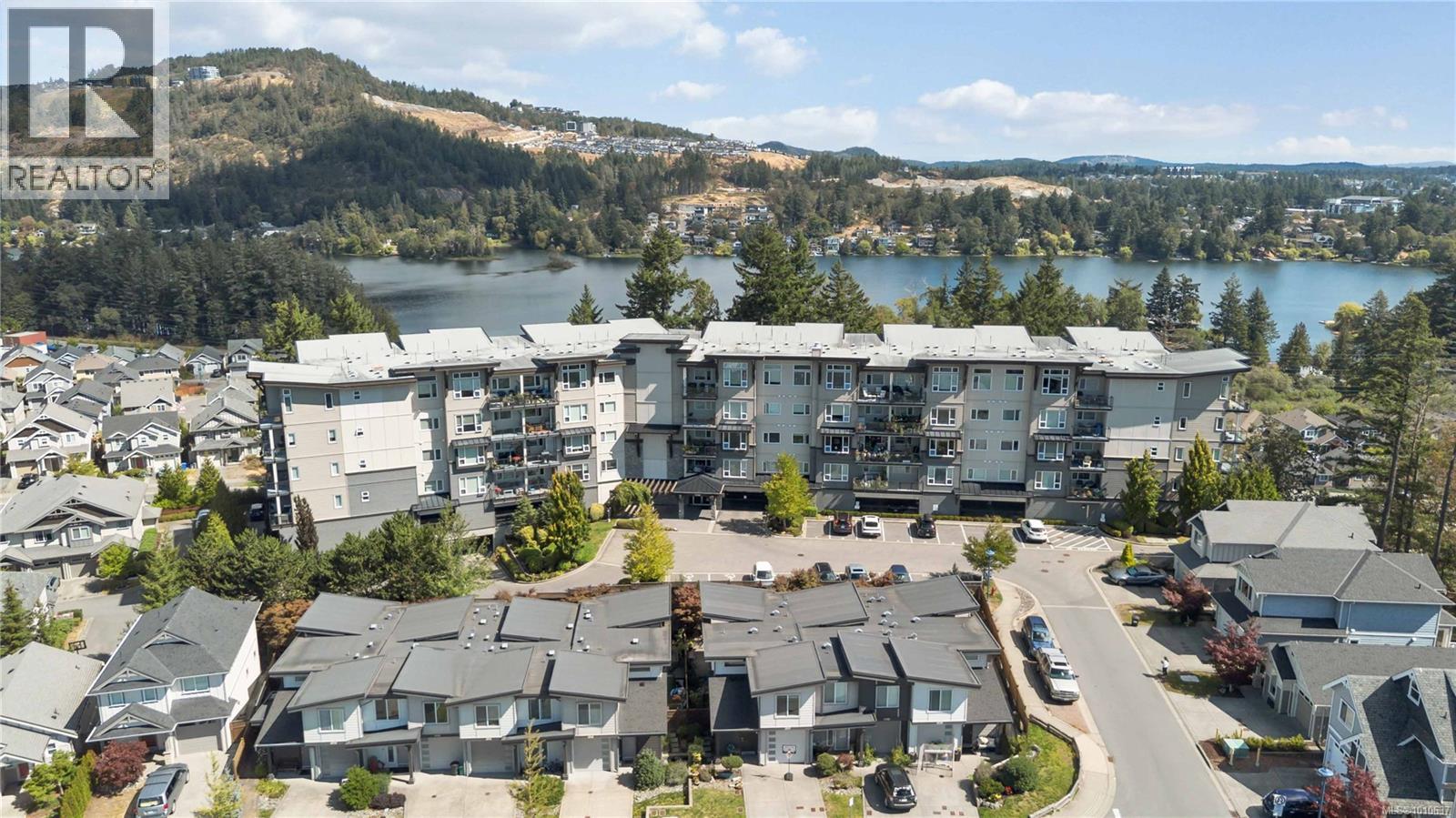 209 1145 Sikorsky Road, Langford