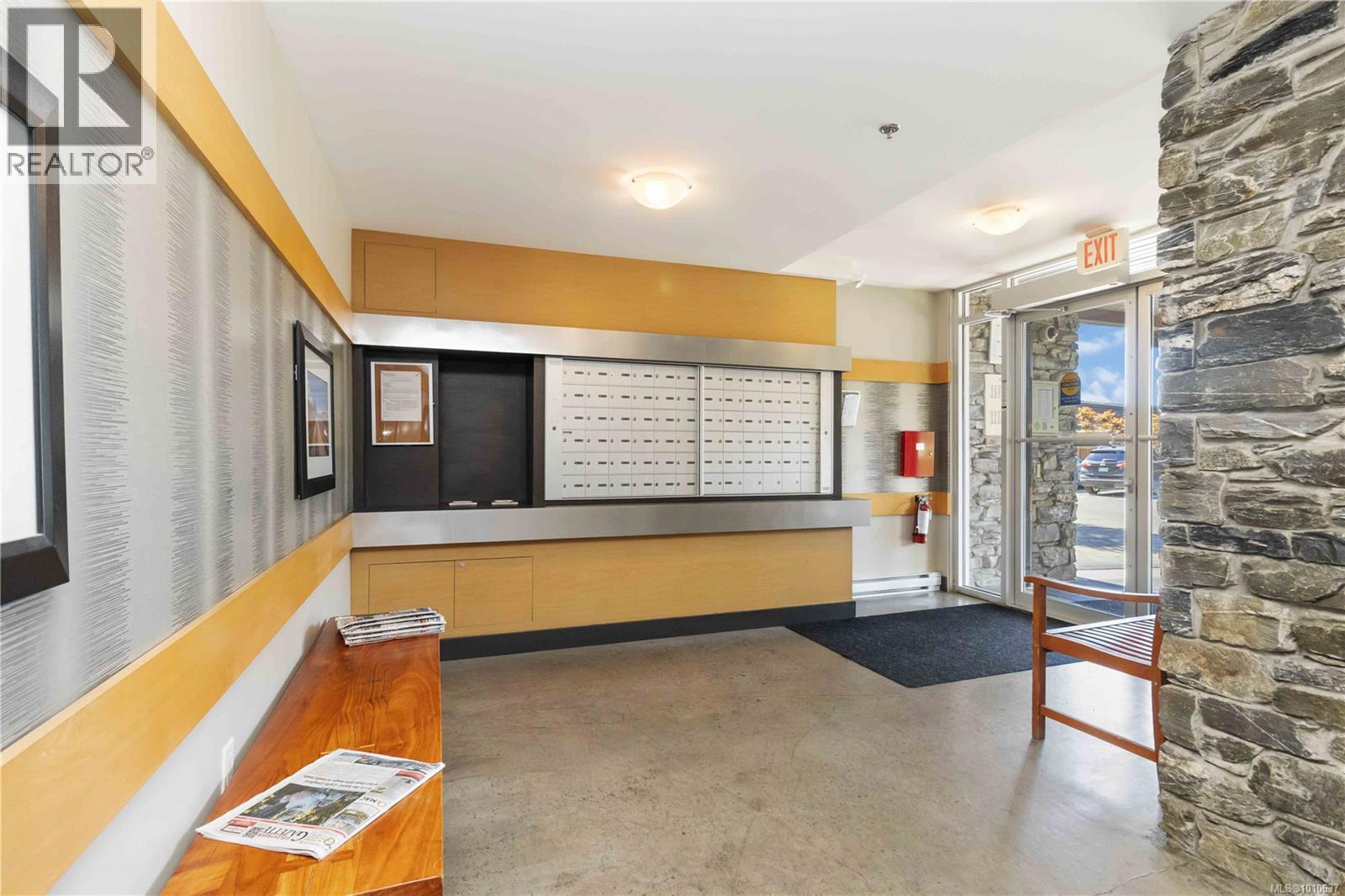 209 1145 Sikorsky Road, Langford