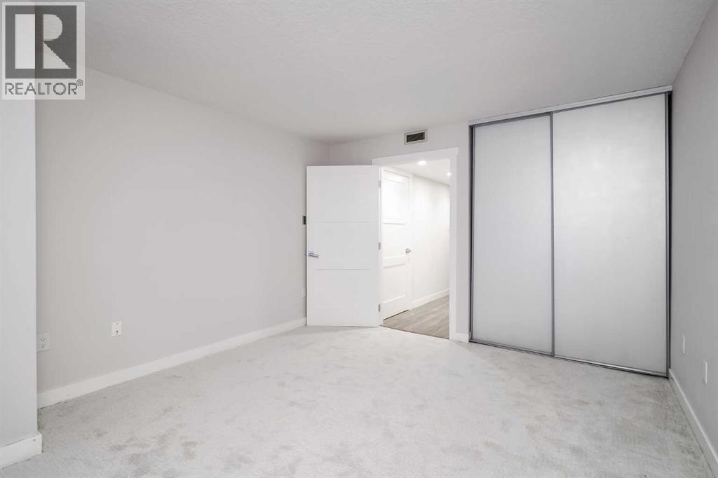 Single Family House for Sale in    Avenue SW Downtown West End Calgary 