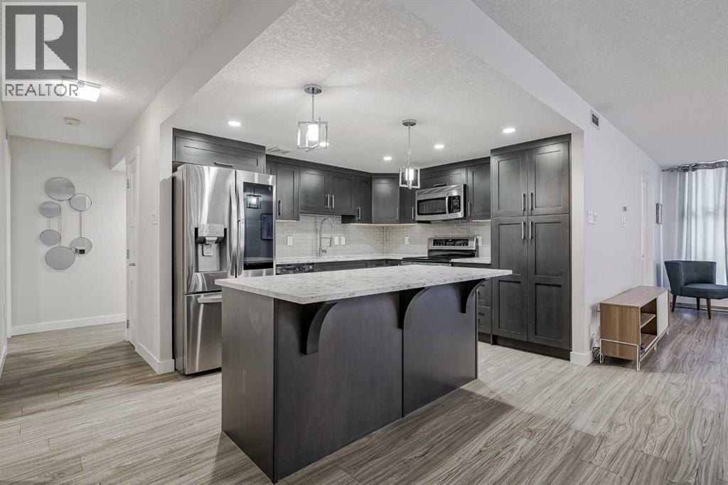 Single Family House for Sale in    Avenue SW Downtown West End Calgary 