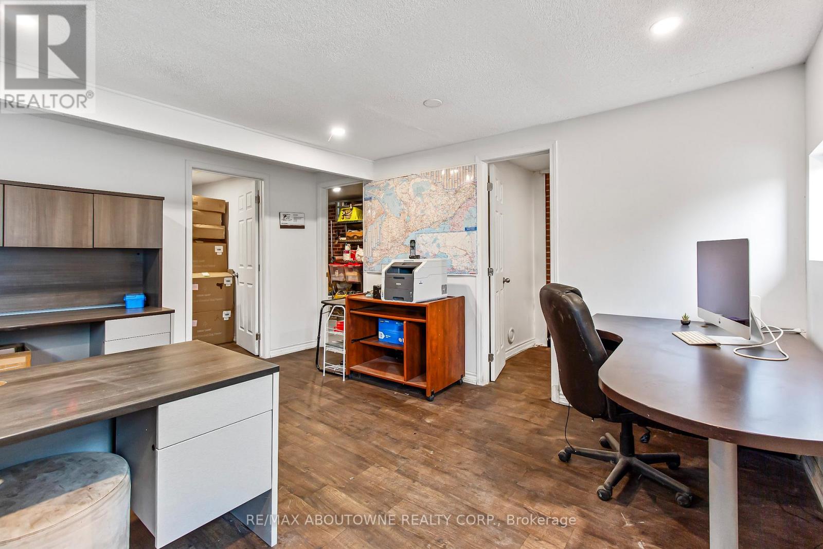 Photo 42 of 8759 Heritage Road, Brampton ON