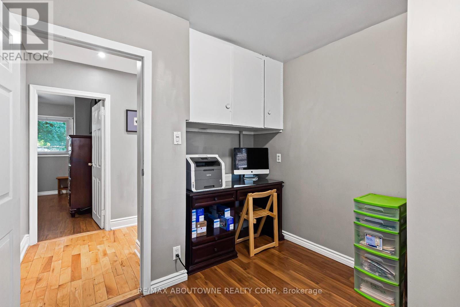 Photo 16 of 8759 Heritage Road, Brampton ON