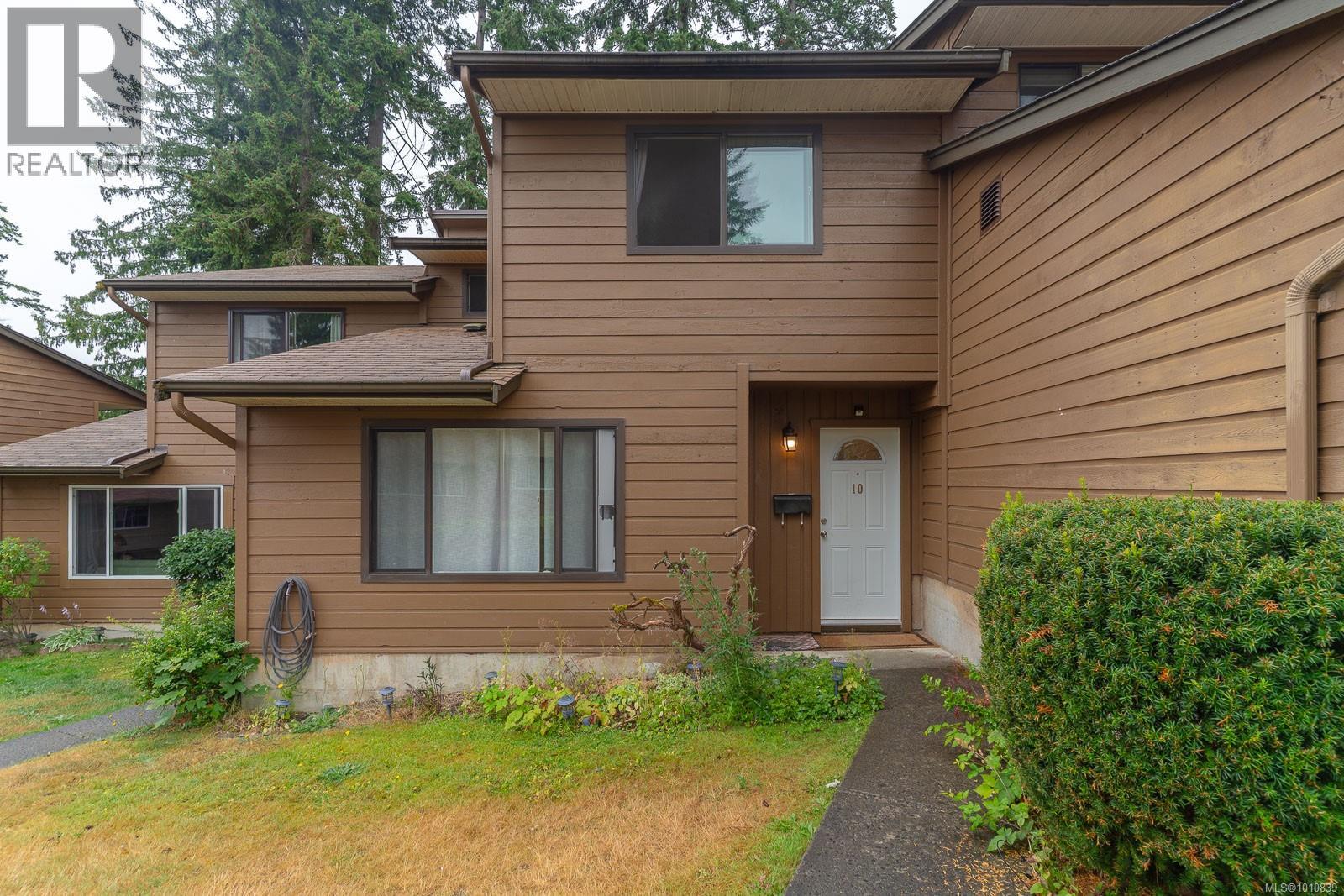 Photo 4 of 10 855 Howard Ave, Nanaimo BC