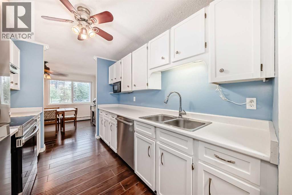 Single Family House for Sale in   Glamis Drive SW Glamorgan Calgary 