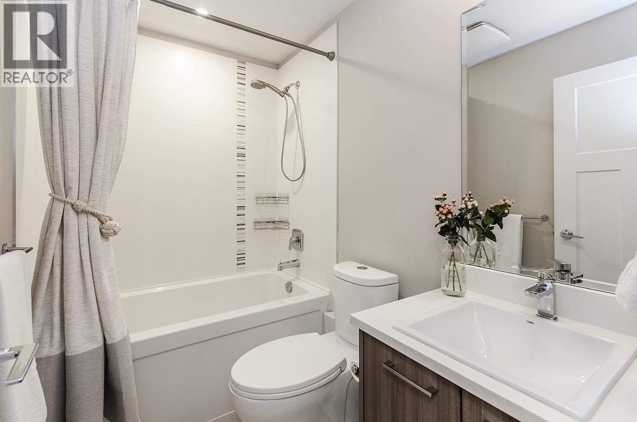 Photo 21 of 151 1894 Osprey Drive, Tsawwassen BC