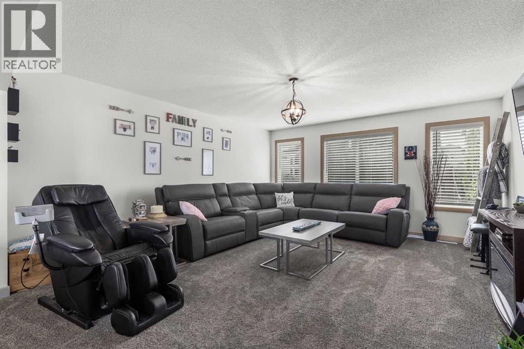 Photo 1 of 119 Westmount Road, Okotoks AB