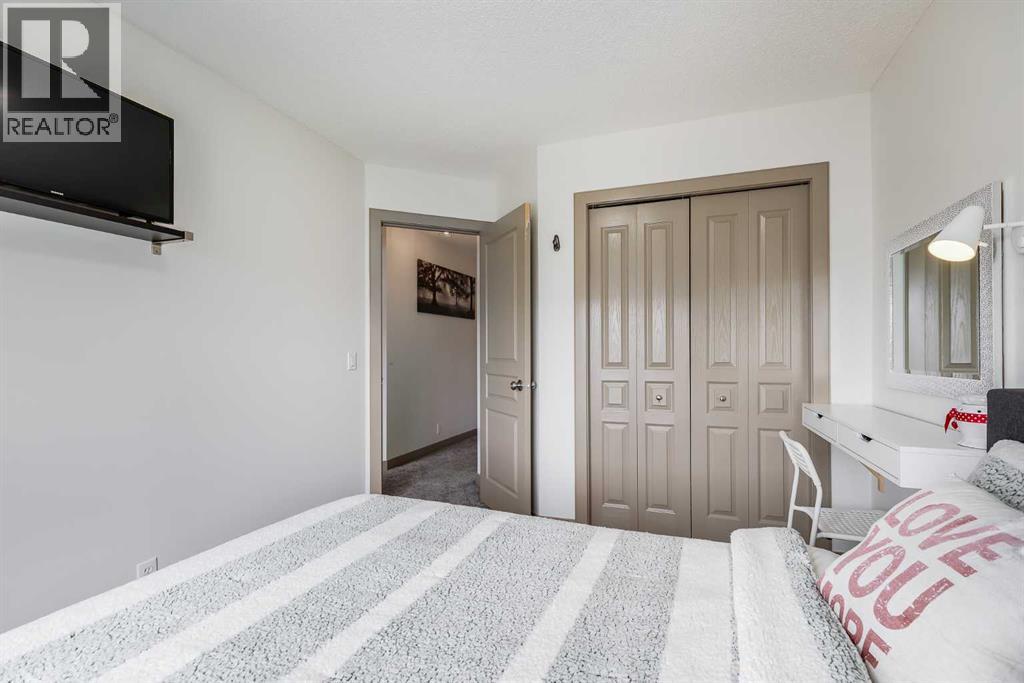 Photo 43 of 119 Westmount Road, Okotoks AB