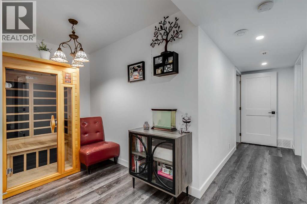 Photo 41 of 119 Westmount Road, Okotoks AB