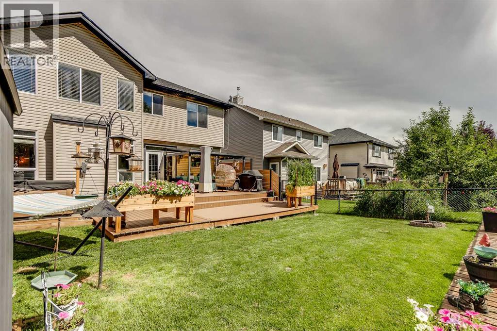Photo 21 of 119 Westmount Road, Okotoks AB