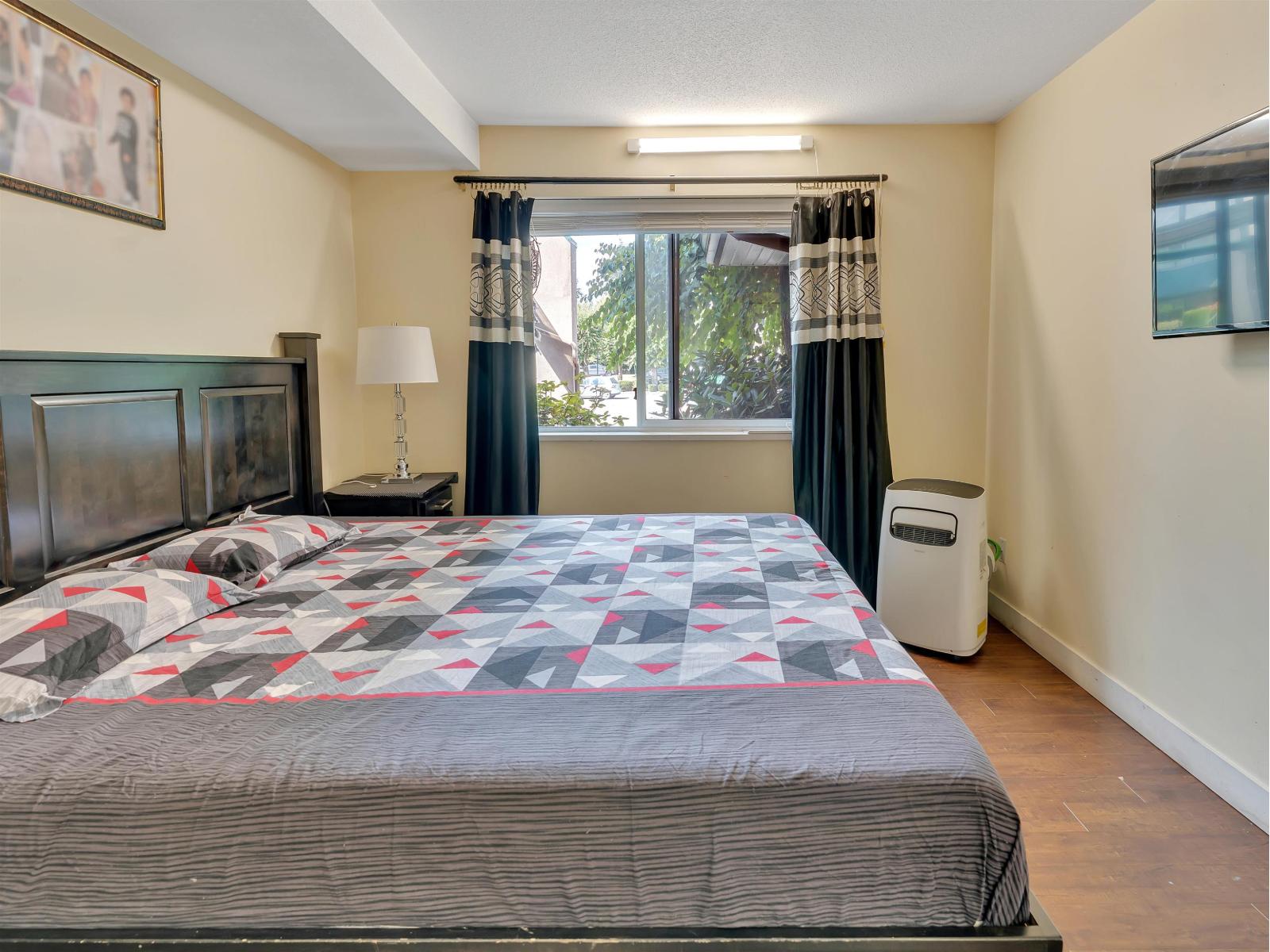 Photo 10 of 101 2960 Trethewey Street, Abbotsford BC