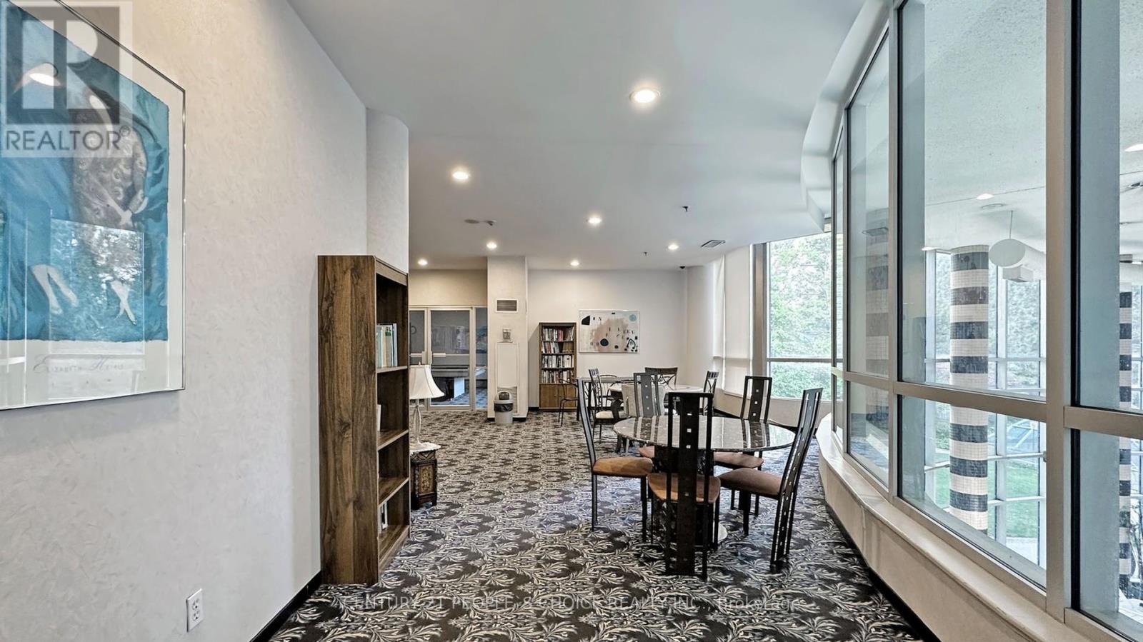 Photo 8 of 1003 1470 Midland Avenue, Toronto ON