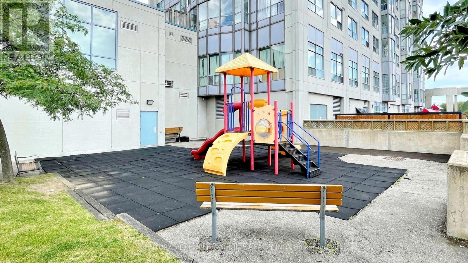Photo 38 of 1003 1470 Midland Avenue, Toronto ON