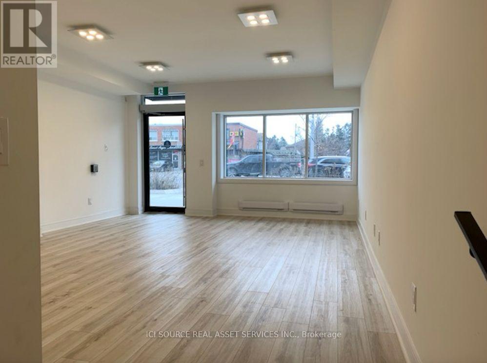 Photo 3 of 553 Lakeshore Road E, Mississauga ON