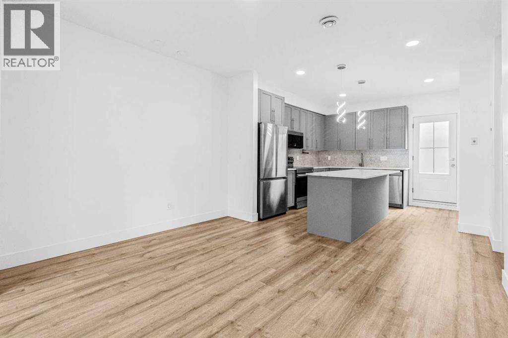 Single Family House for Sale in    Street SW Bankview Calgary 