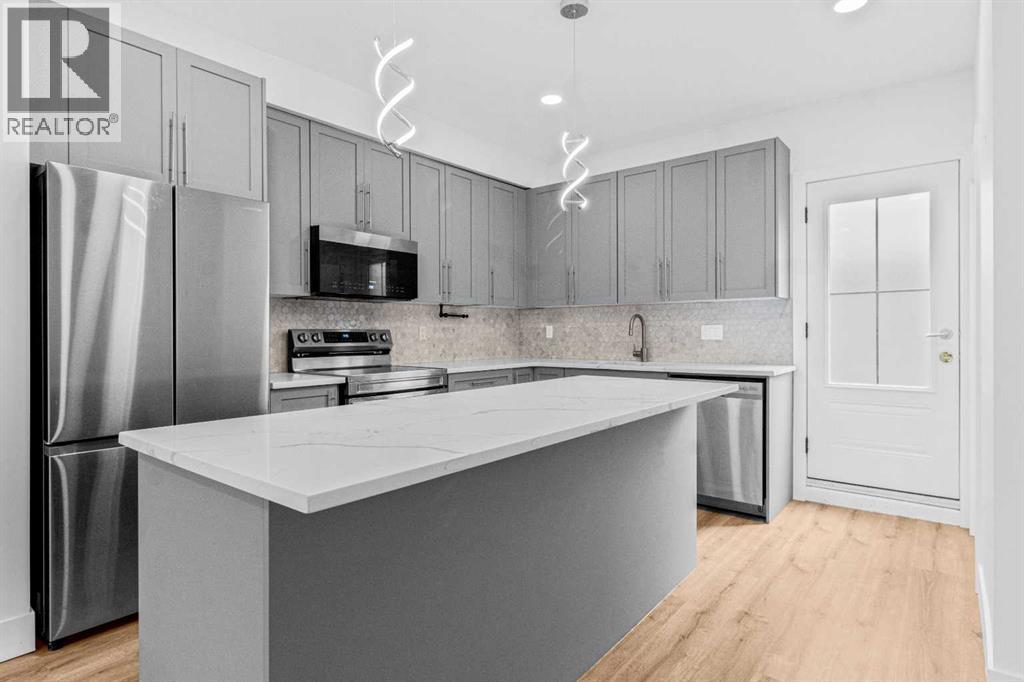 Single Family House for Sale in    Street SW Bankview Calgary 