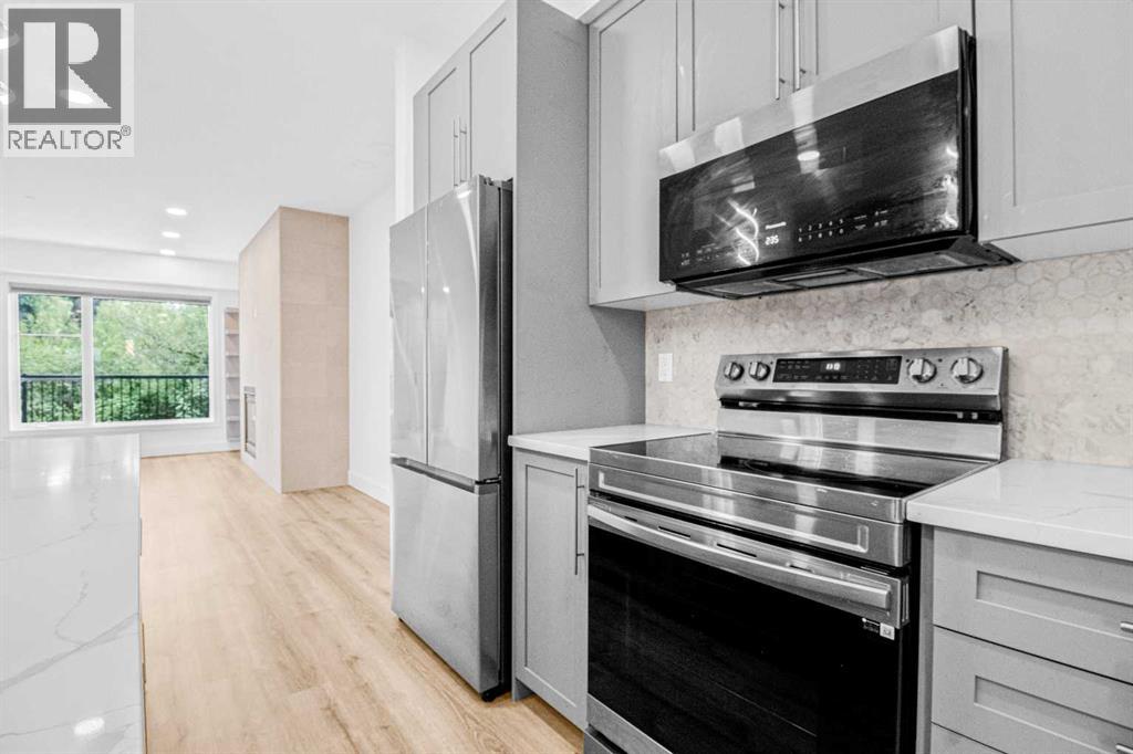 Single Family House for Sale in    Street SW Bankview Calgary 