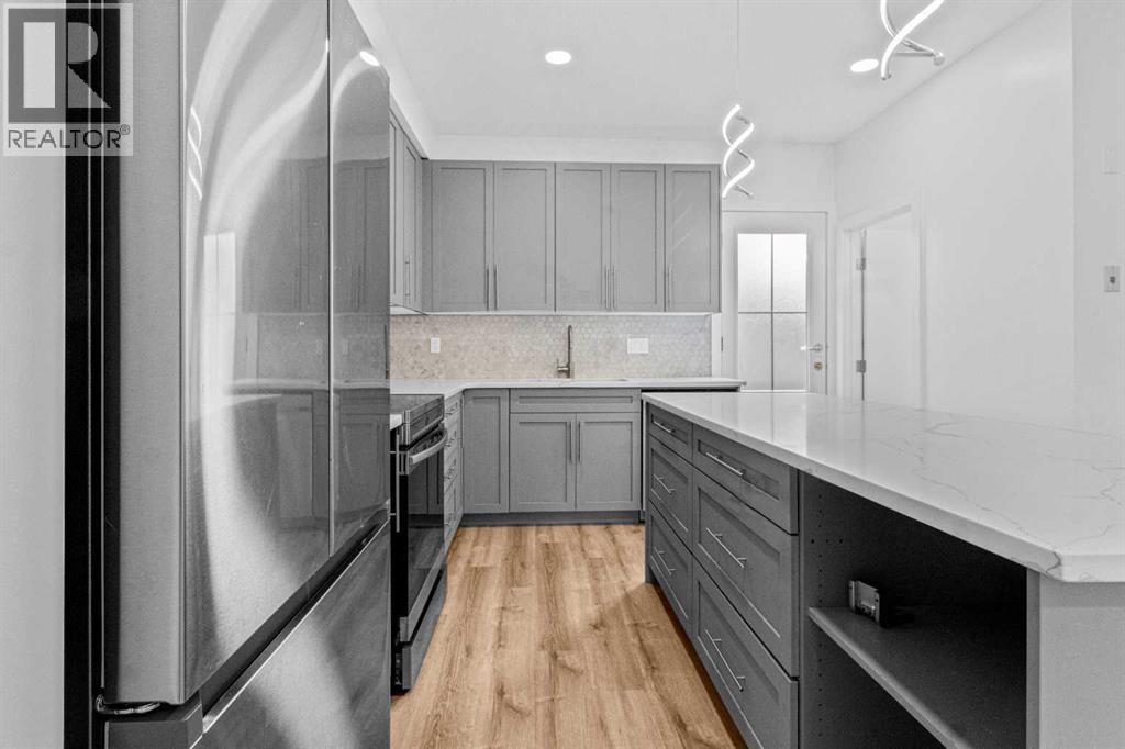 Single Family House for Sale in    Street SW Bankview Calgary 