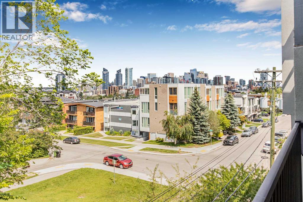 Single Family House for Sale in    Street SW Bankview Calgary 