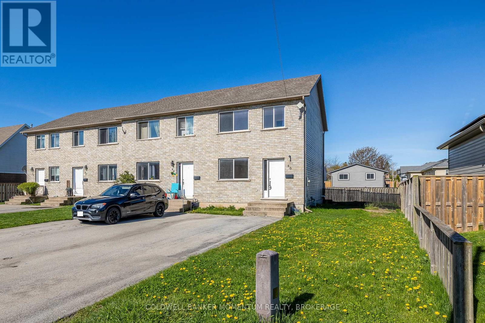 Photo 25 of 44 Saturn Road, Port Colborne ON