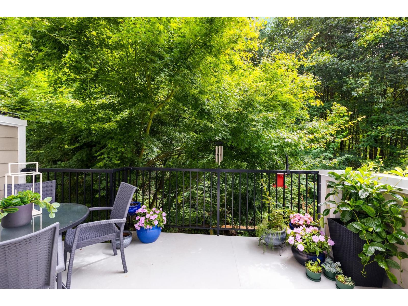 Photo 15 of 75 15588 32 Avenue, Surrey BC