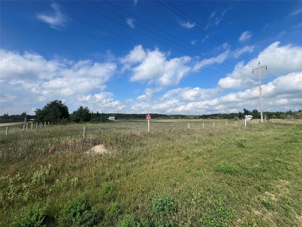 Photo 9 of 38063 36 N Road, Steinbach MB
