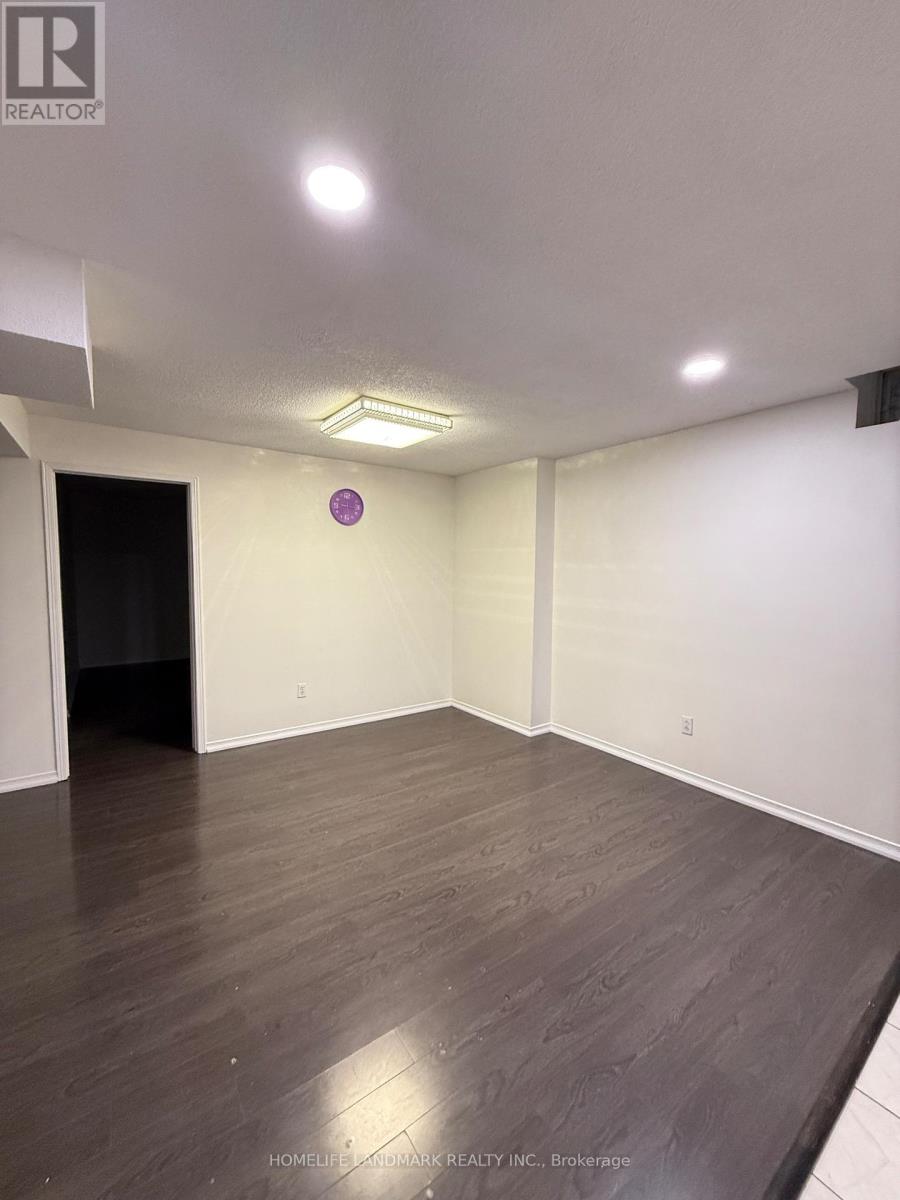 Photo 6 of 5932 Hemingway Road, Mississauga ON