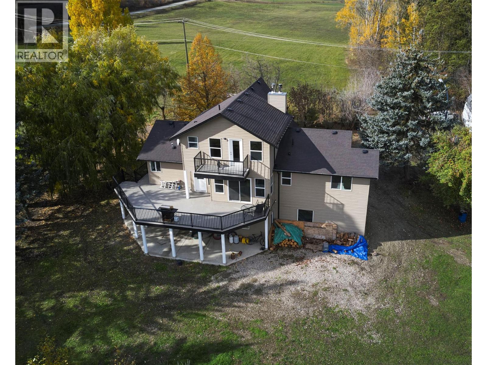  2234 Tappen Notch Hill Road, Tappen