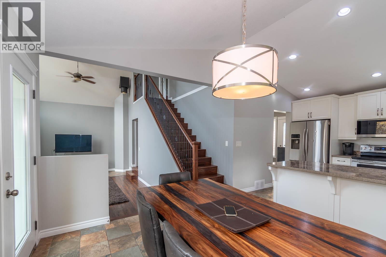 2234 Tappen Notch Hill Road - 12