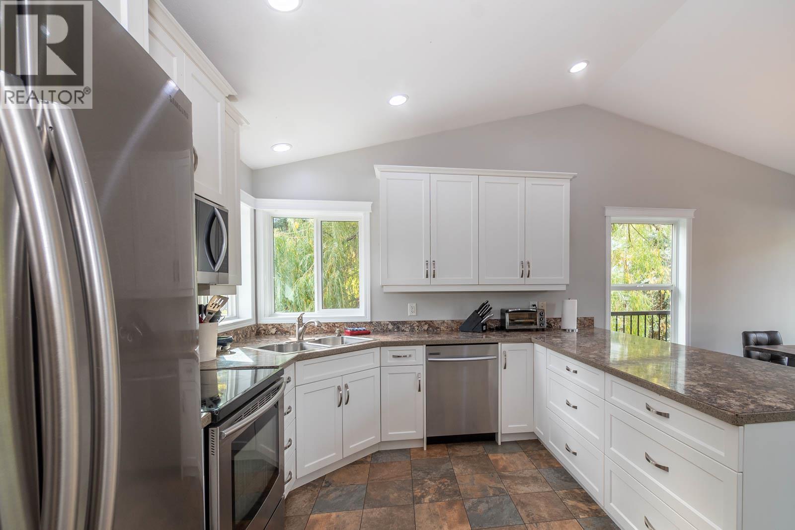 2234 Tappen Notch Hill Road - 5