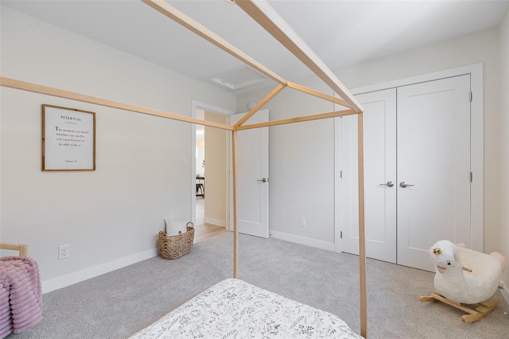 Photo 21 of 10 Gleneagles Street, Niverville MB