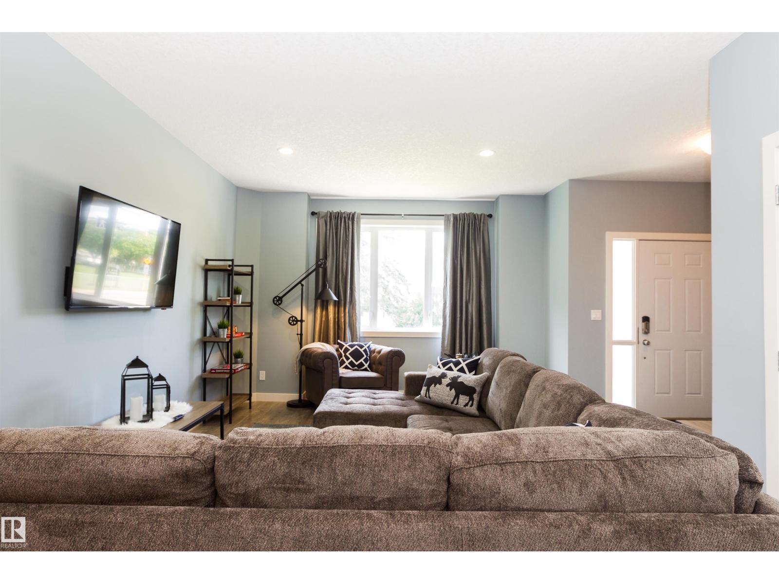 Photo 29 of 9449 152 St Nw Nw, Edmonton AB