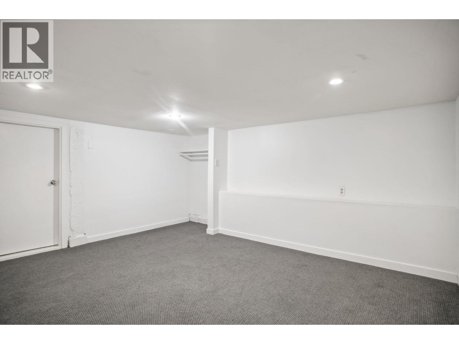 Photo 13 of 3617 Adanac Street, Vancouver BC