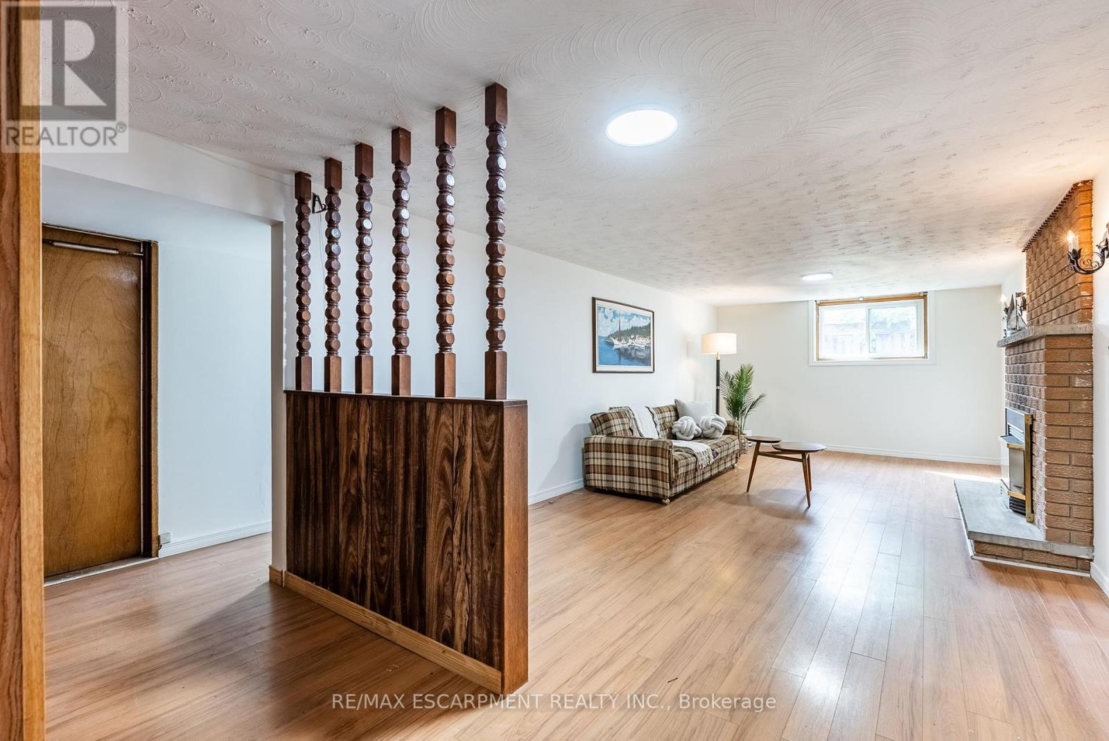 Photo 29 of 18 Renner Court, Hamilton ON